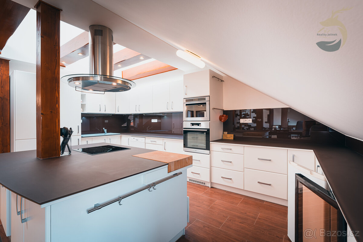 Výnos až 8,5%, investiční dům v srdci Šumavy. KORUNA , o vým - 16