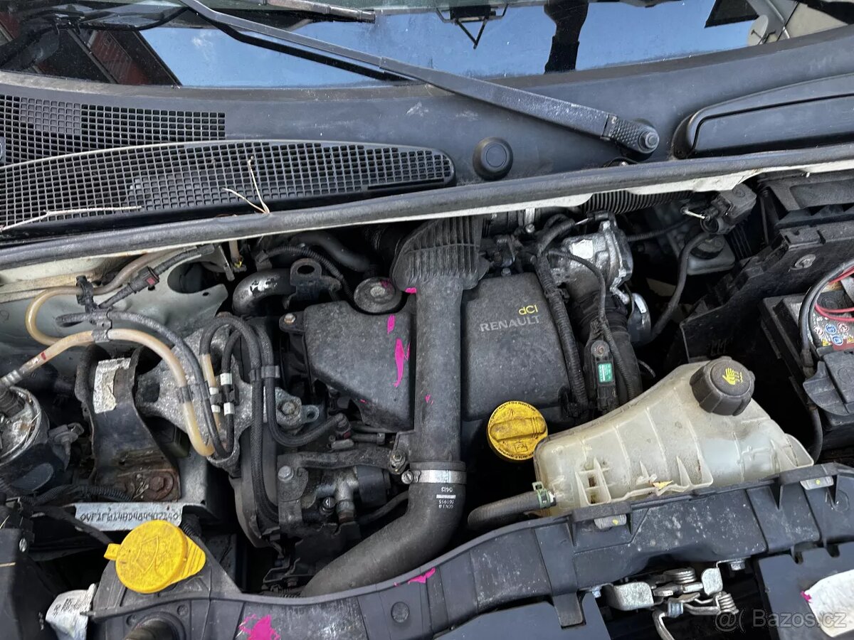 Renault Kangoo Express 1.5 dCi Rok 2013 ČR Původ - 16