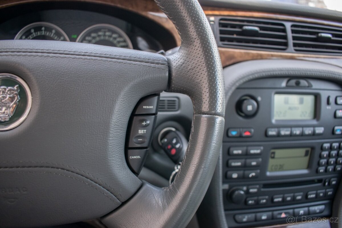 Jaguar S-Type 3.0 V6 175kw Manual - 16