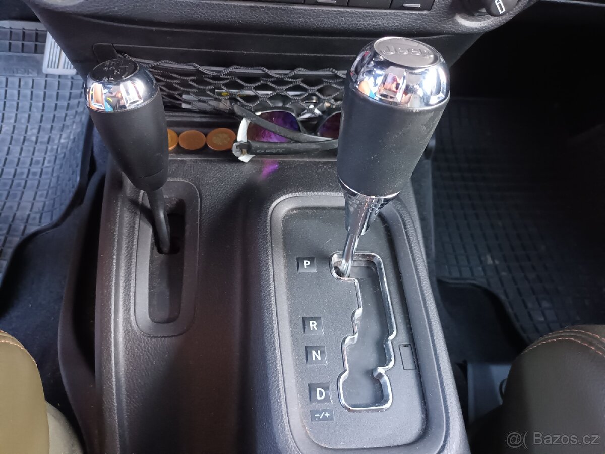 Jeep Wrangler Unlimited 2,8CRD 70th Anniversary Edition - 16