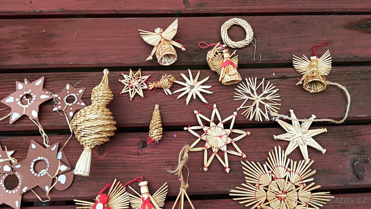 Staré vánoční stromky a ozdoby . - 16