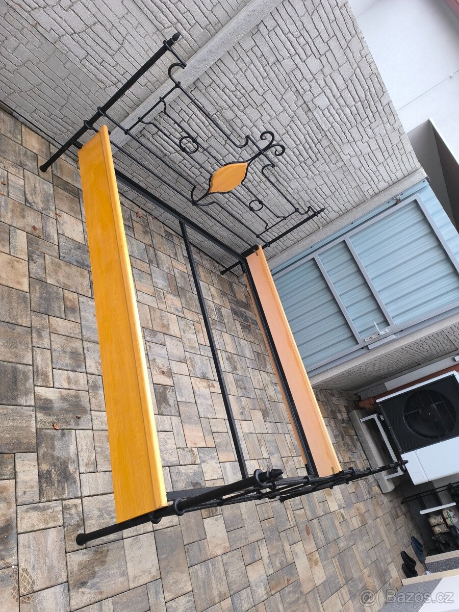 Prodám kovanou postel + Matrace Tencel 180cm x 200cm - 16