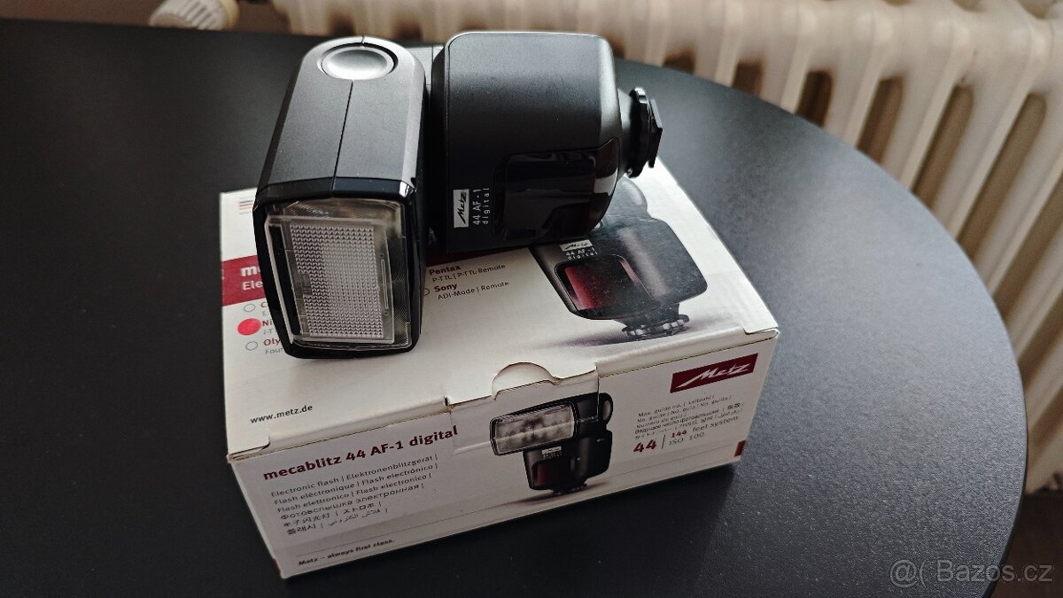 Sada Nikon D3100+3x objektiv+2x blesk+odpalovač+brašna... - 16