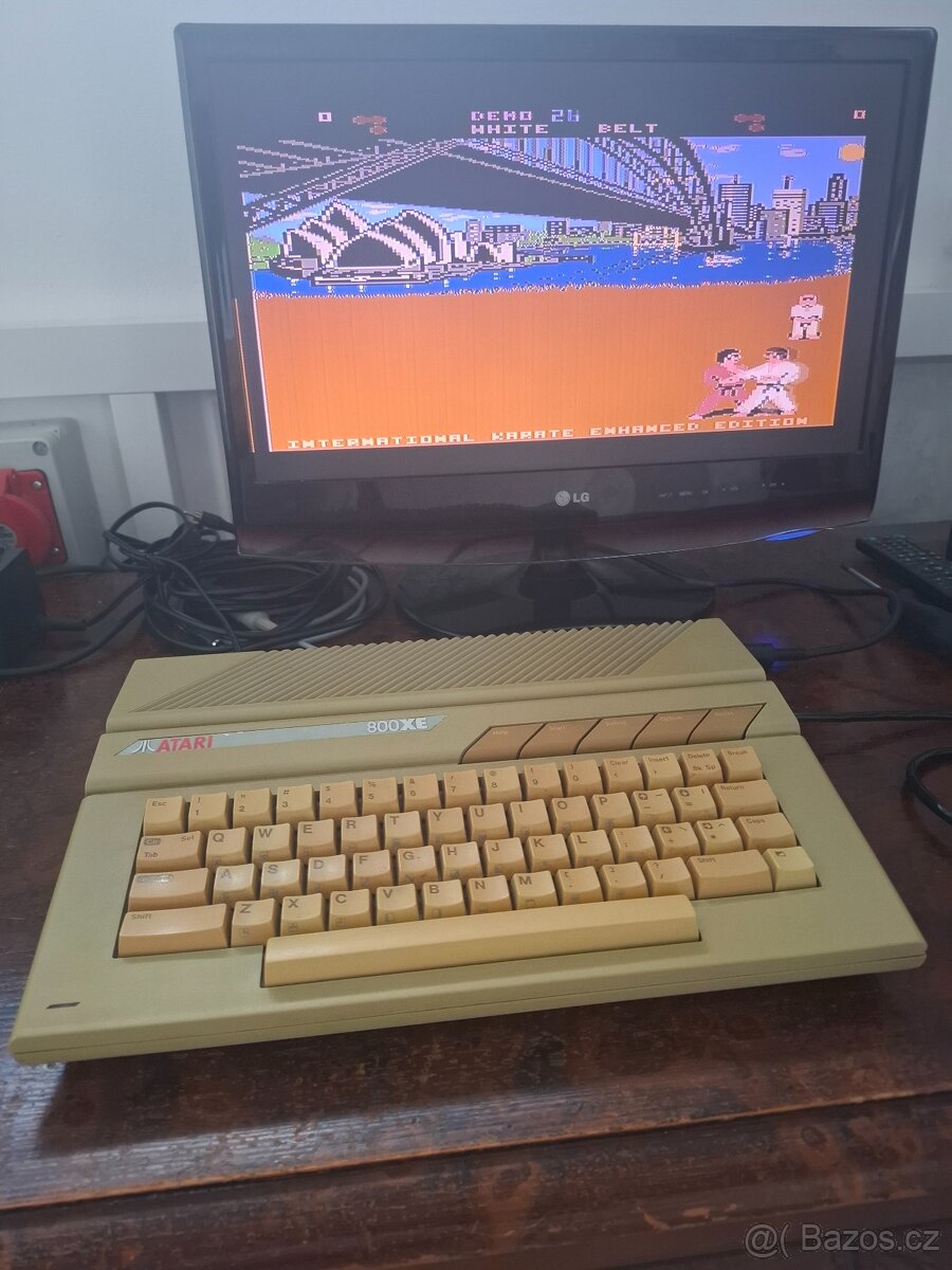 Počítač ATARI 800XE + napájecí zdroj - 16
