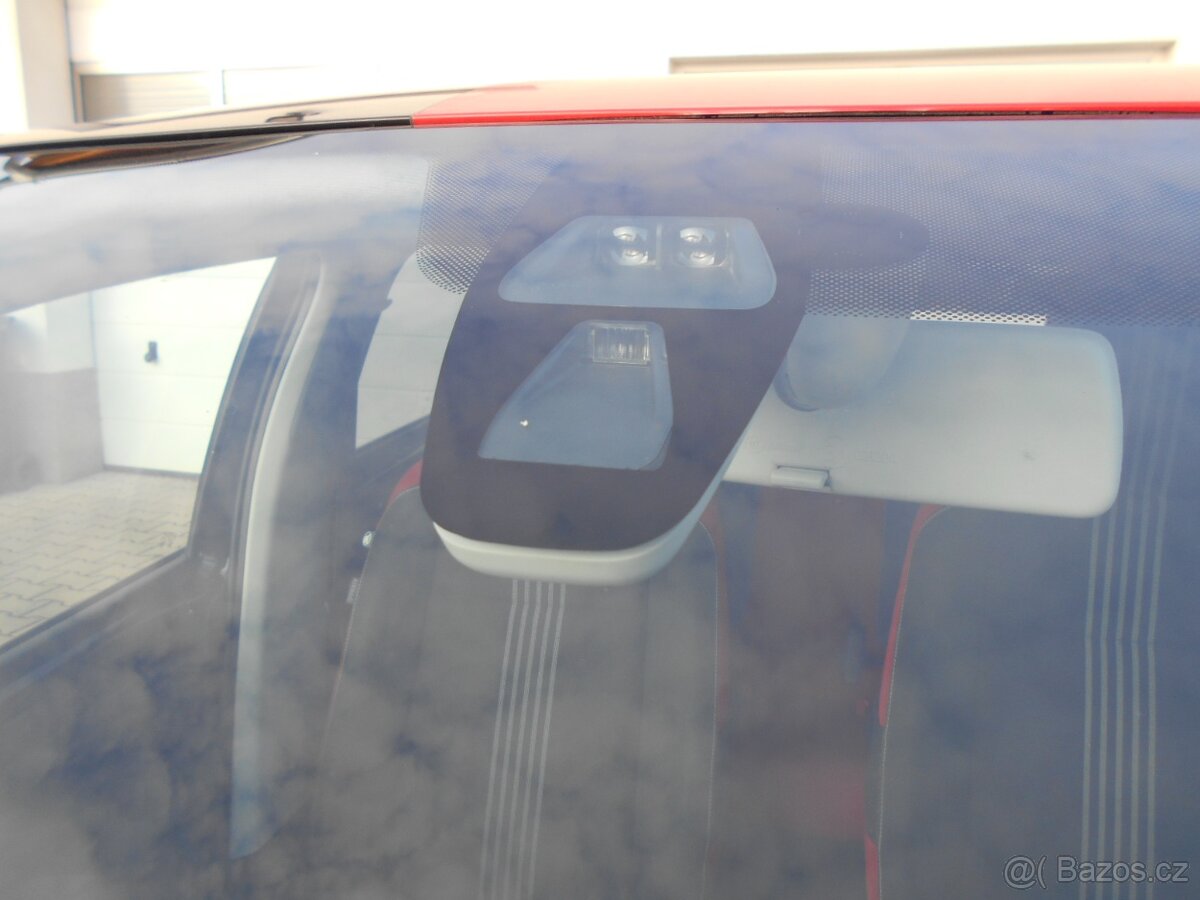 ŠKODA CITIGO MONTE CARLO 1.0i 55 KW R.2013 SERVISNÍ KNÍŽKA - 16