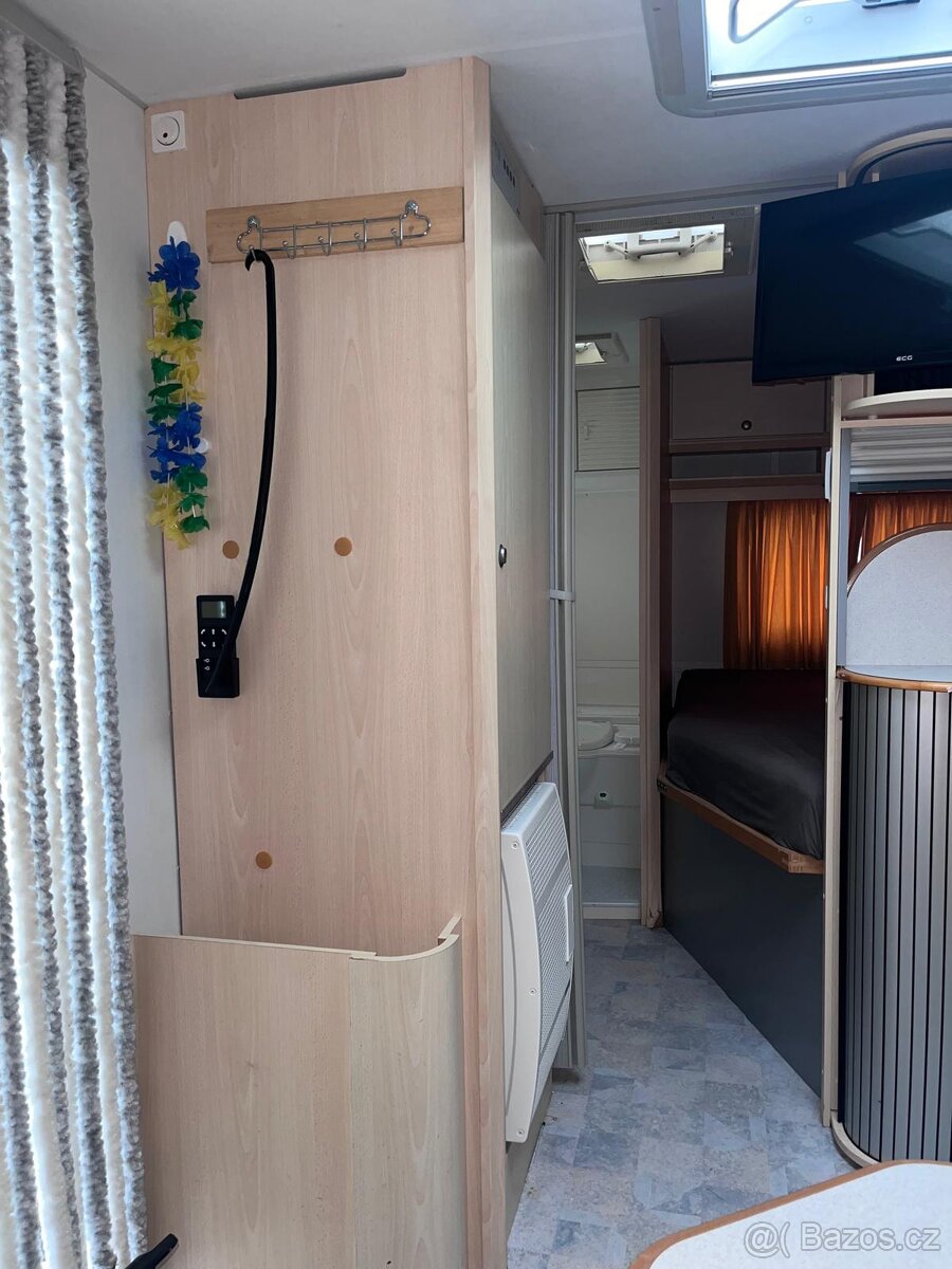 obytný karavan KIP star-line, Automat mover, nová STK - 16