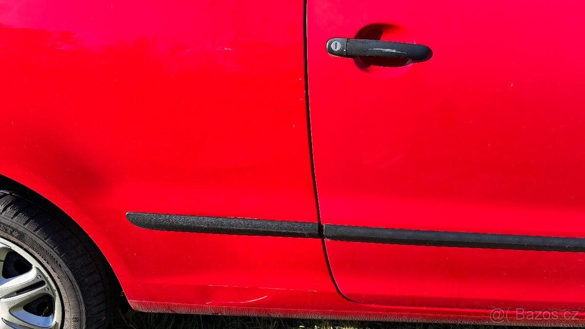Volkswagen Fox hatchback - 16