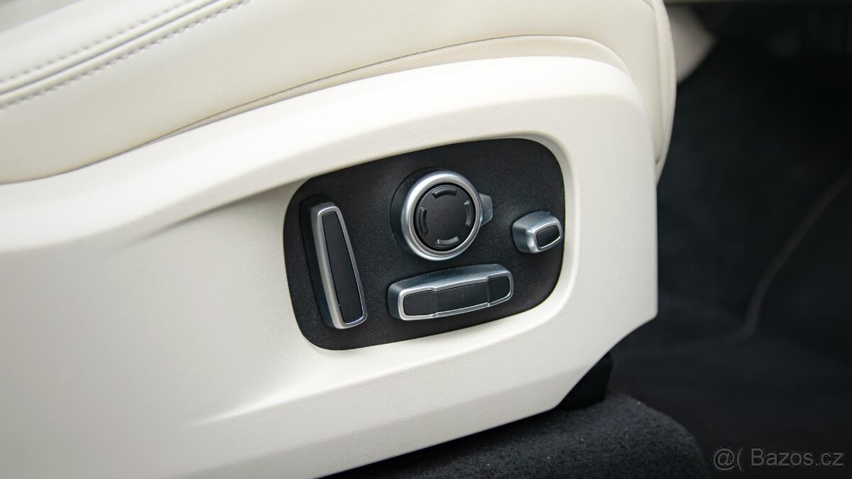 Jaguar F-Pace, D300 AWD 3,0/221kW DPH - 16