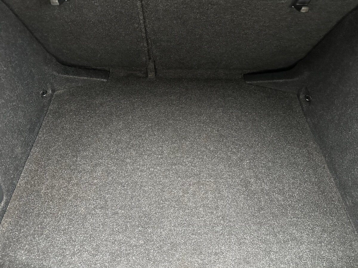 Škoda Scala 1.0 TSI - CZ - 1.Majitel - DPH - 16