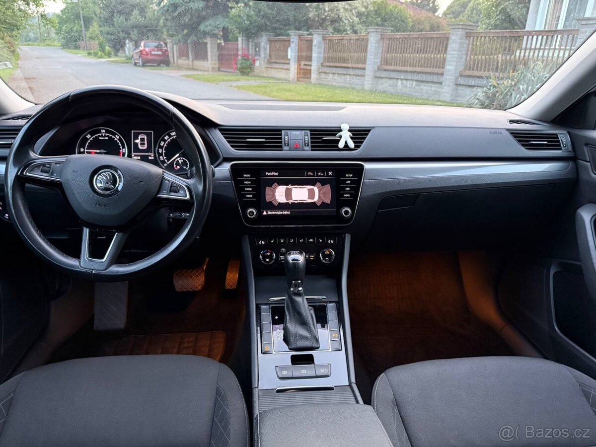 SKODA SUPERB 3 / 2.0TDI / 110KW / 2019 / PRODEJ BEZ DPH - 16