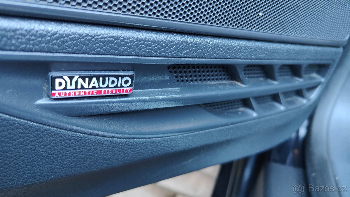 Volkswagen Eos 3.2 6-válec INDIVIDUÁL DSG - 16