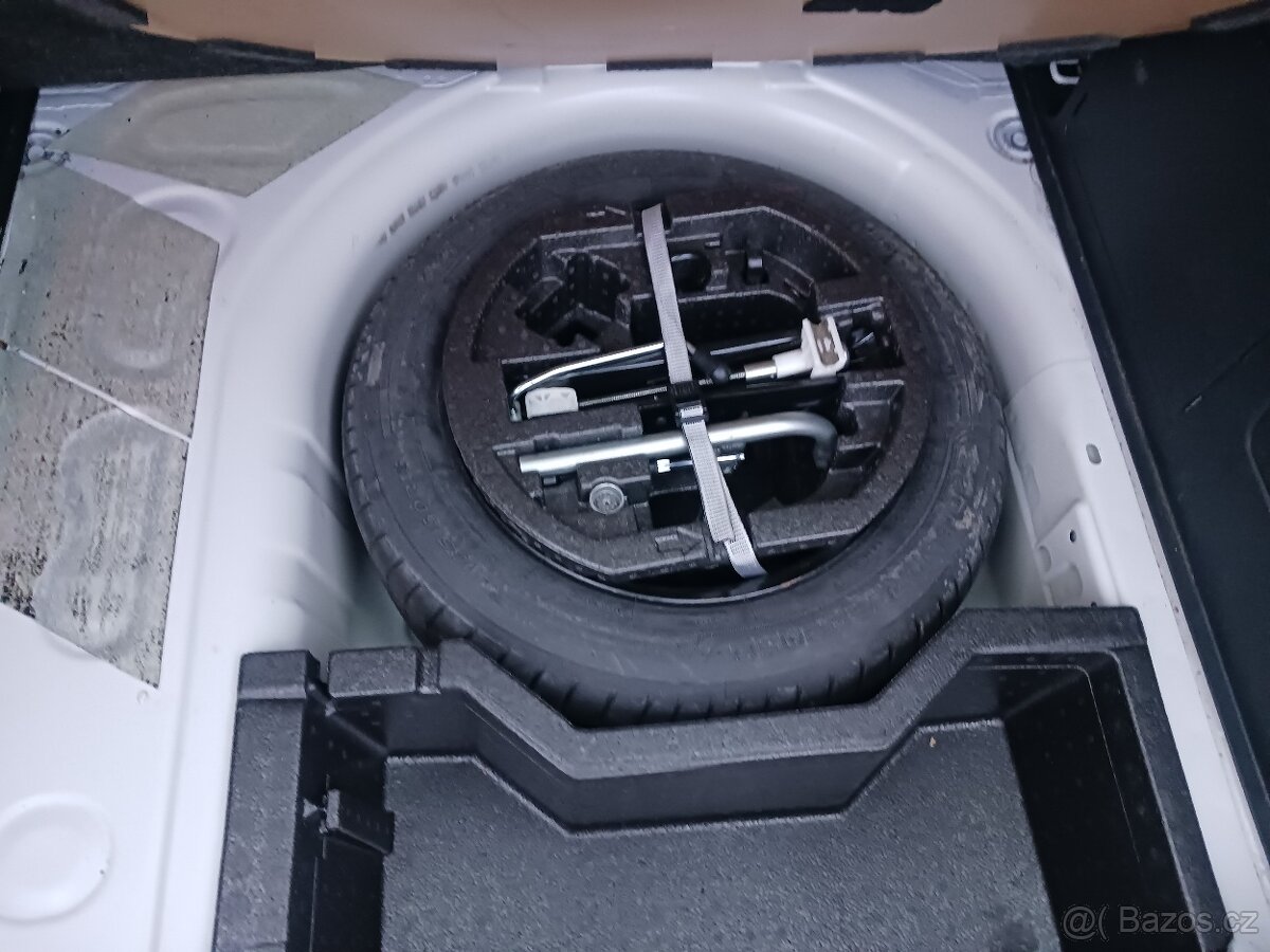 Škoda Fabia 1,0 TSI KOMBI STYLE - 16