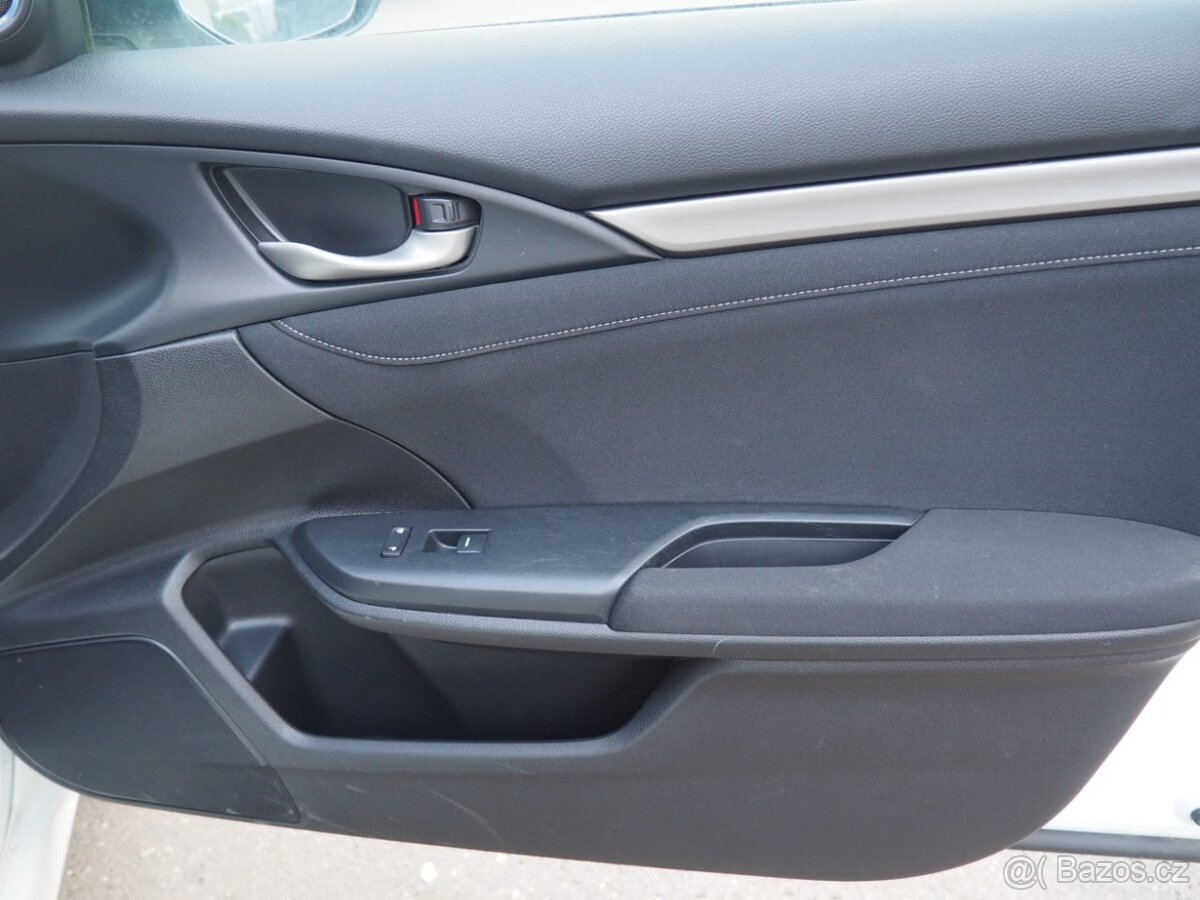 2019 Honda Civic 1.0i-VTEC Comfort - 16