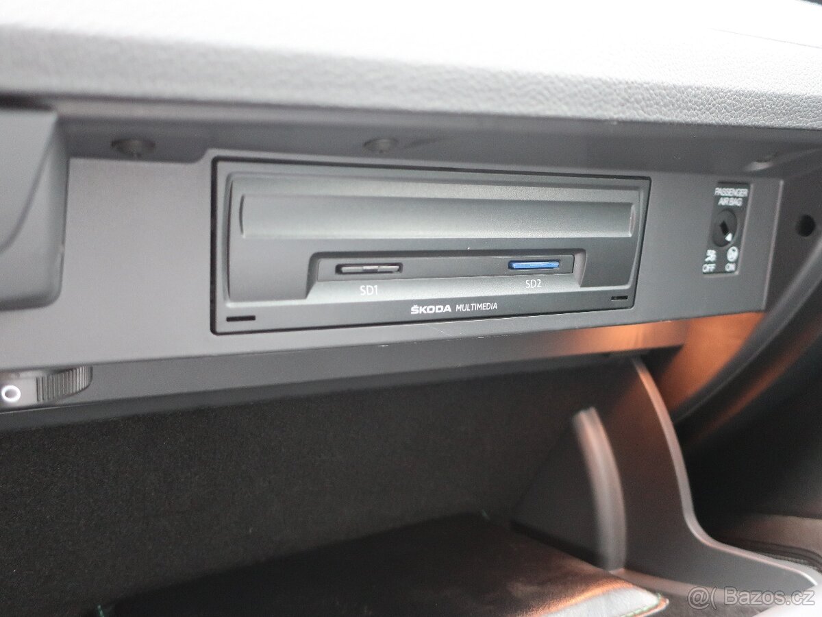 Škoda Superb 2.0TDi 140kW AUTOMAT STYLE PLUS ČR - 16
