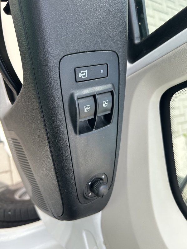 Peugeot Boxer 2.2 HDI 6 Míst 2012 81 kw - 16