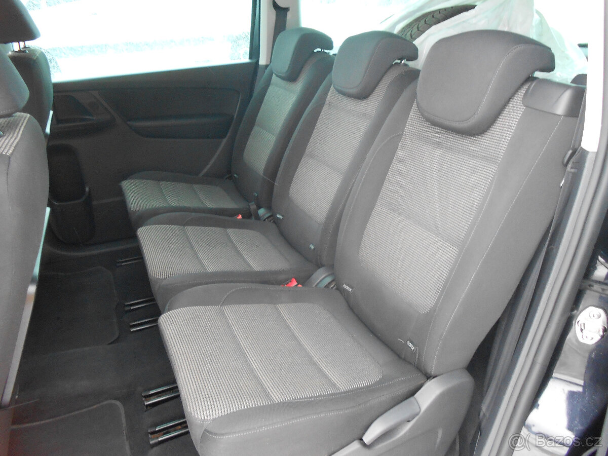 Volkswagen Sharan 2.0 TDi 103Kw 7míst - 16