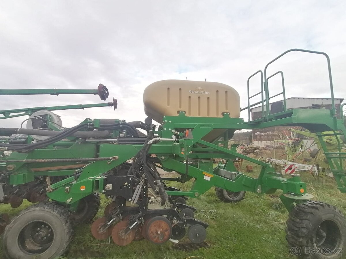 Great Plains YP-30A Yield-Pro - 16