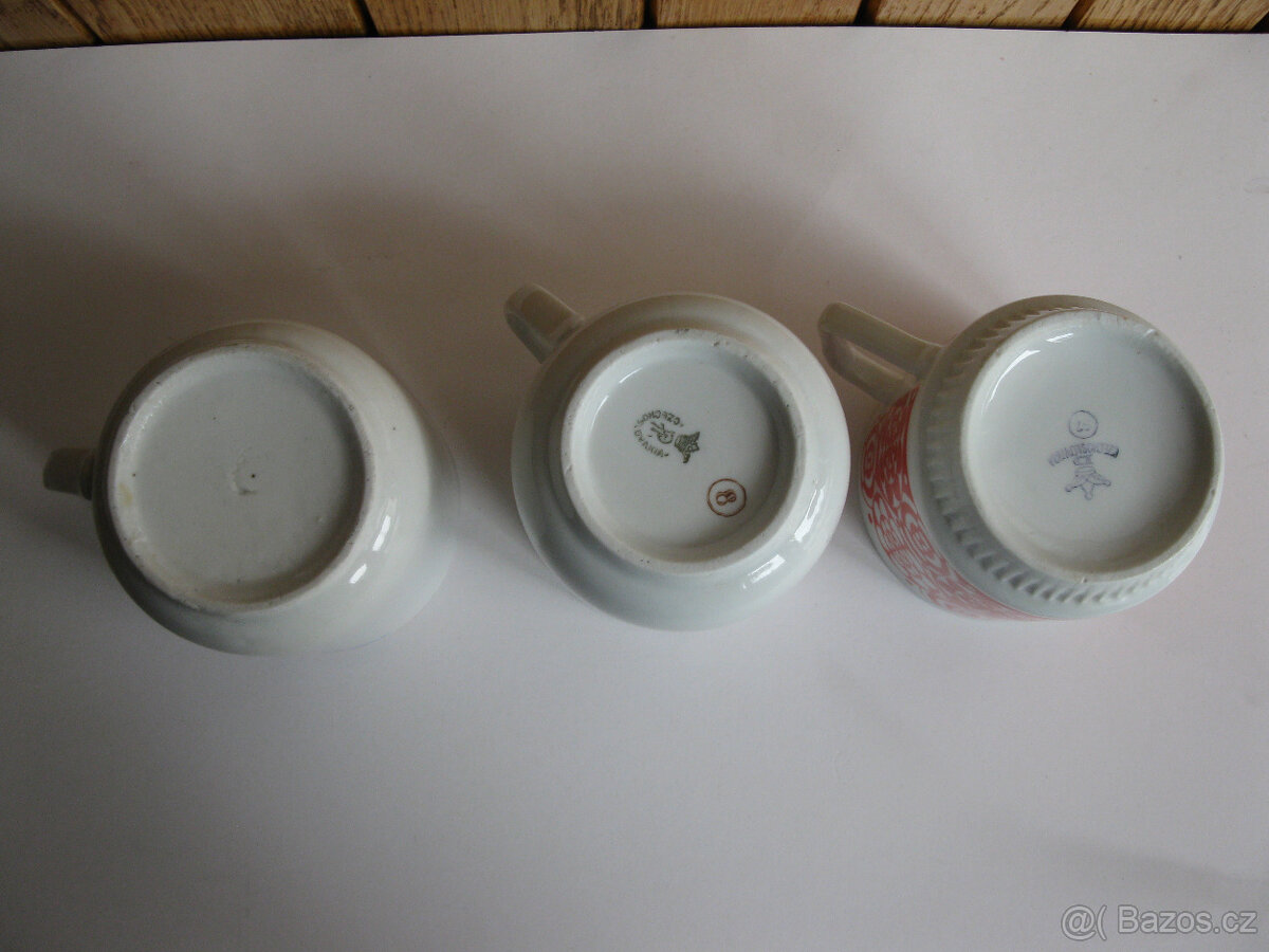 České,staré a retro hrníčky na chalupu - 16