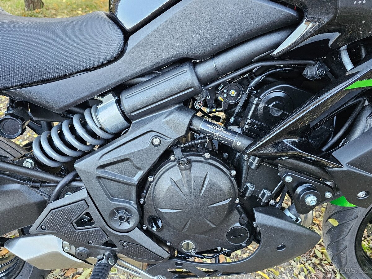 Kawasaki Versys 650 ABS r.v.2022 - 16