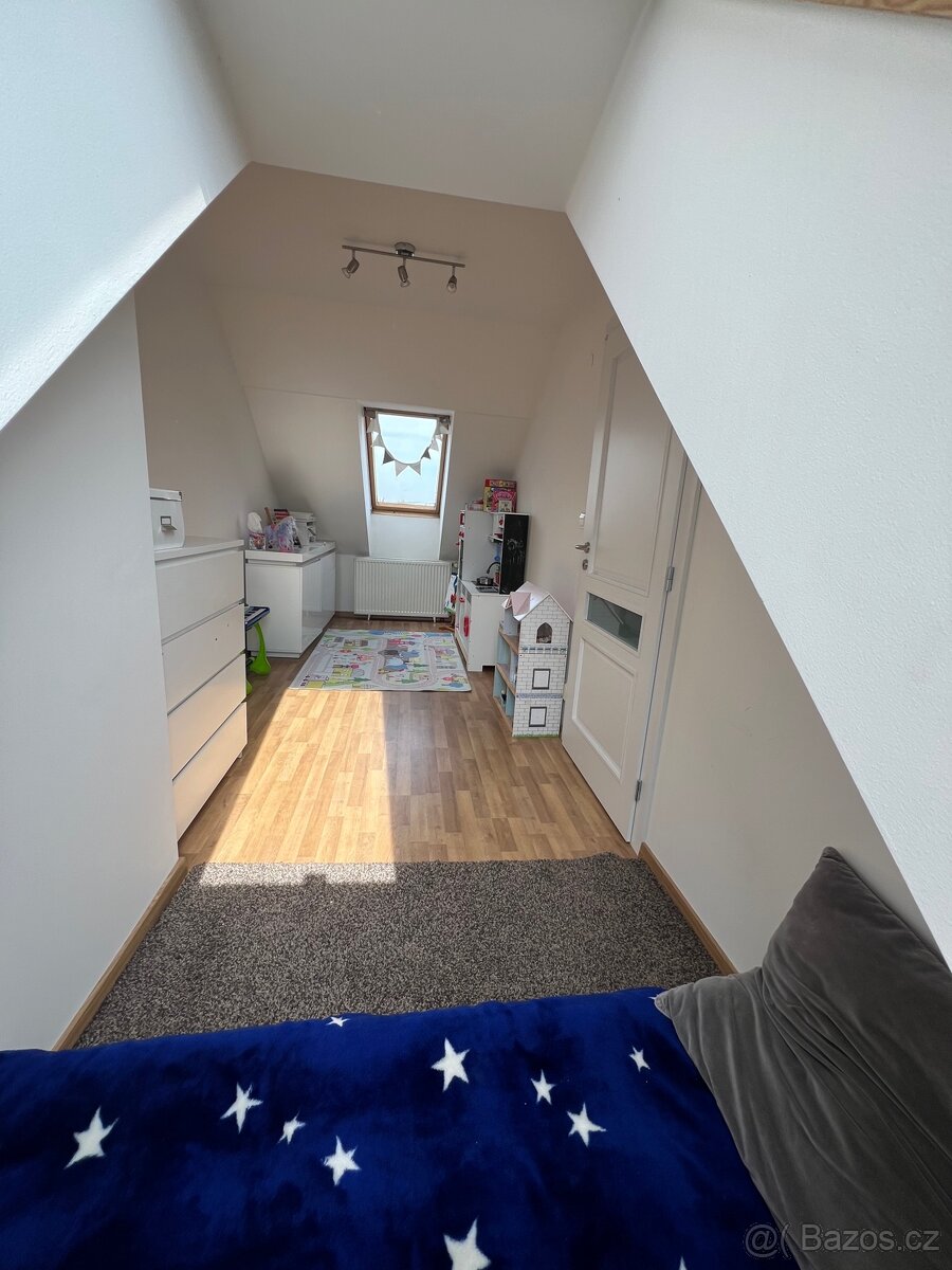 Prodej dvougeneračního domu - 16