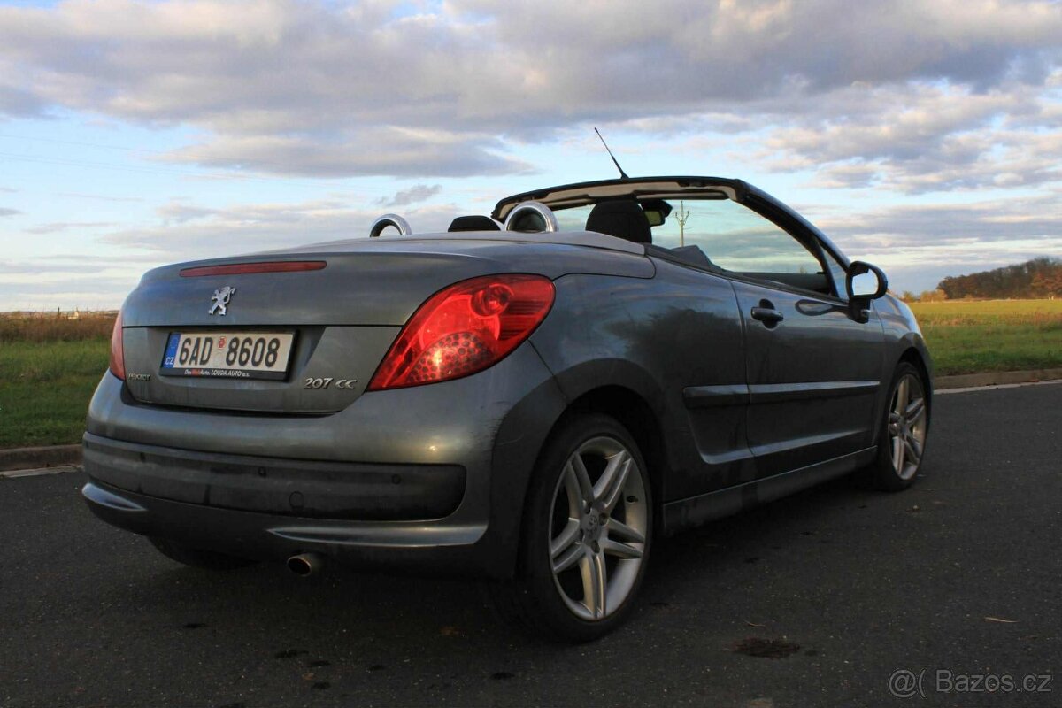 Peugeot 207CC - 16