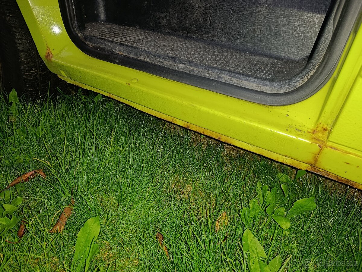 Transporter 2.4 vysoký obytny Volkswagen - 16