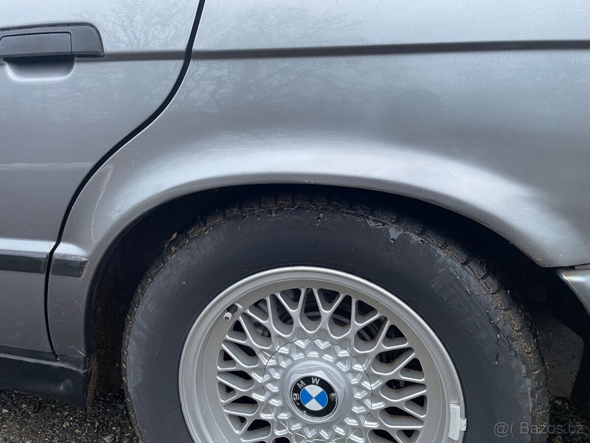 BMW e34 520i m50b20 - 16