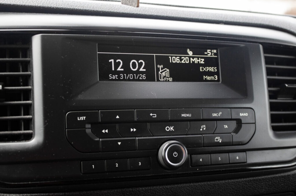 Toyota Proace 110kW (2019) - 16