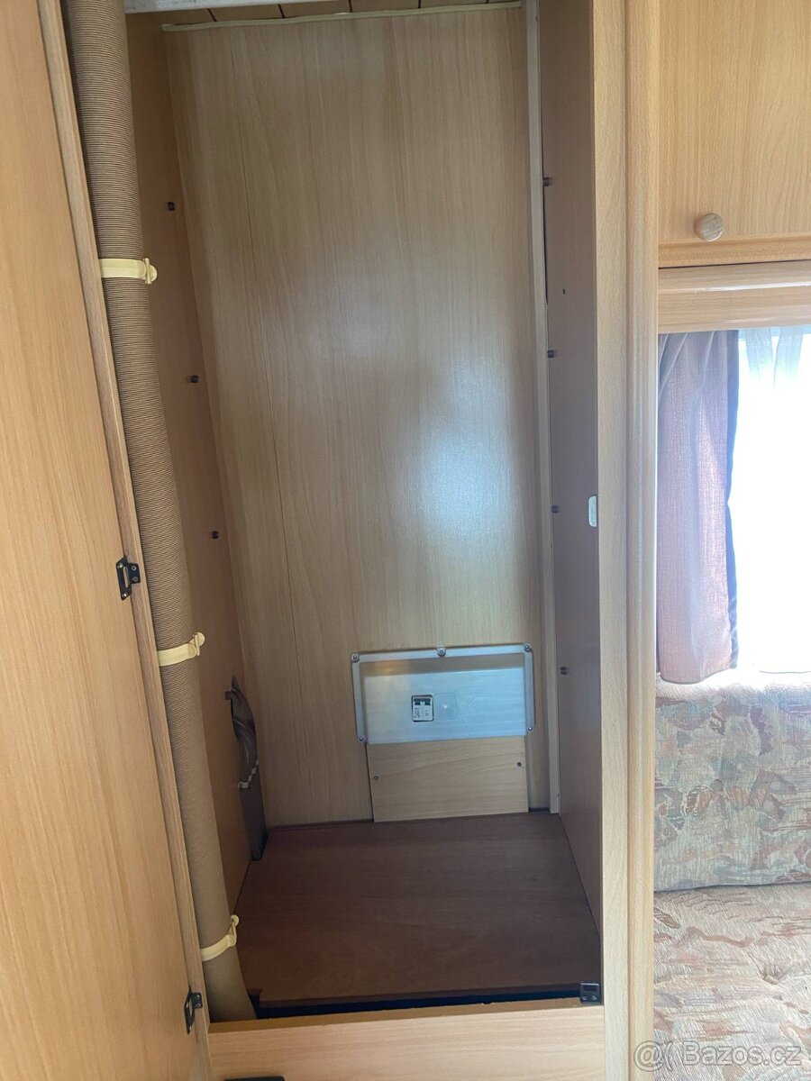 Dethleffs Camper 450/ 100 km/h - 16