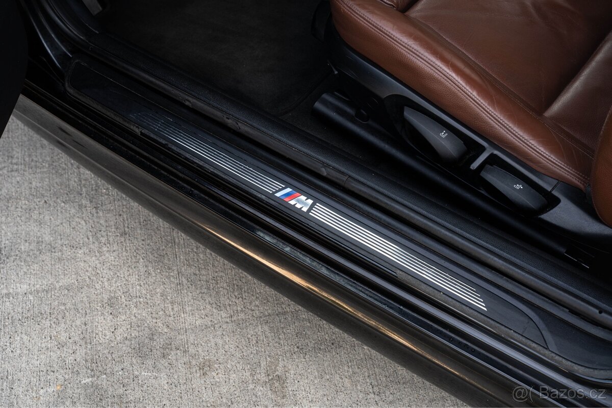 BMW 135i E82 Coupe, N54 3.0 Twinturbo, 6st. manuál - 16