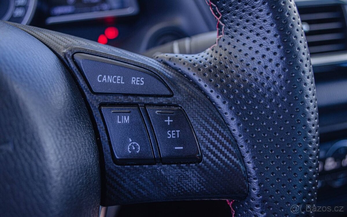 Mazda 3 2.2 Skyactiv-D150 Attraction Sedan - 16