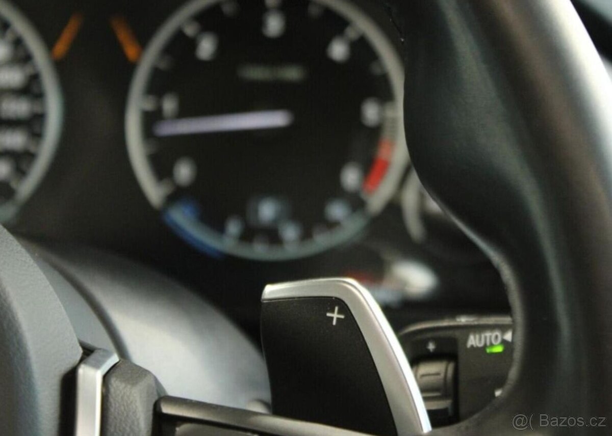 BMW X5 xDrive40d nafta automat - 16