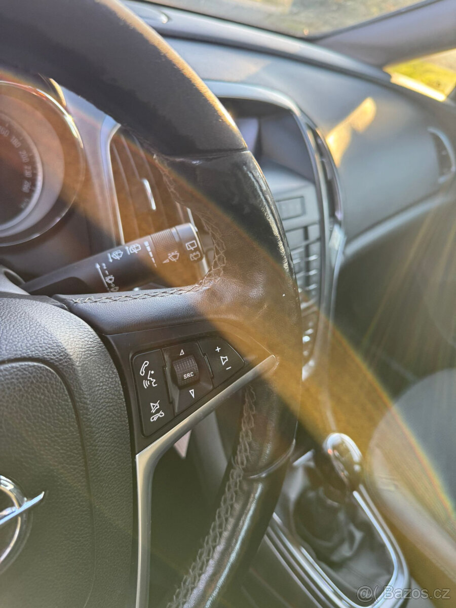 Opel Astra, 2.0D sport tourer - 16