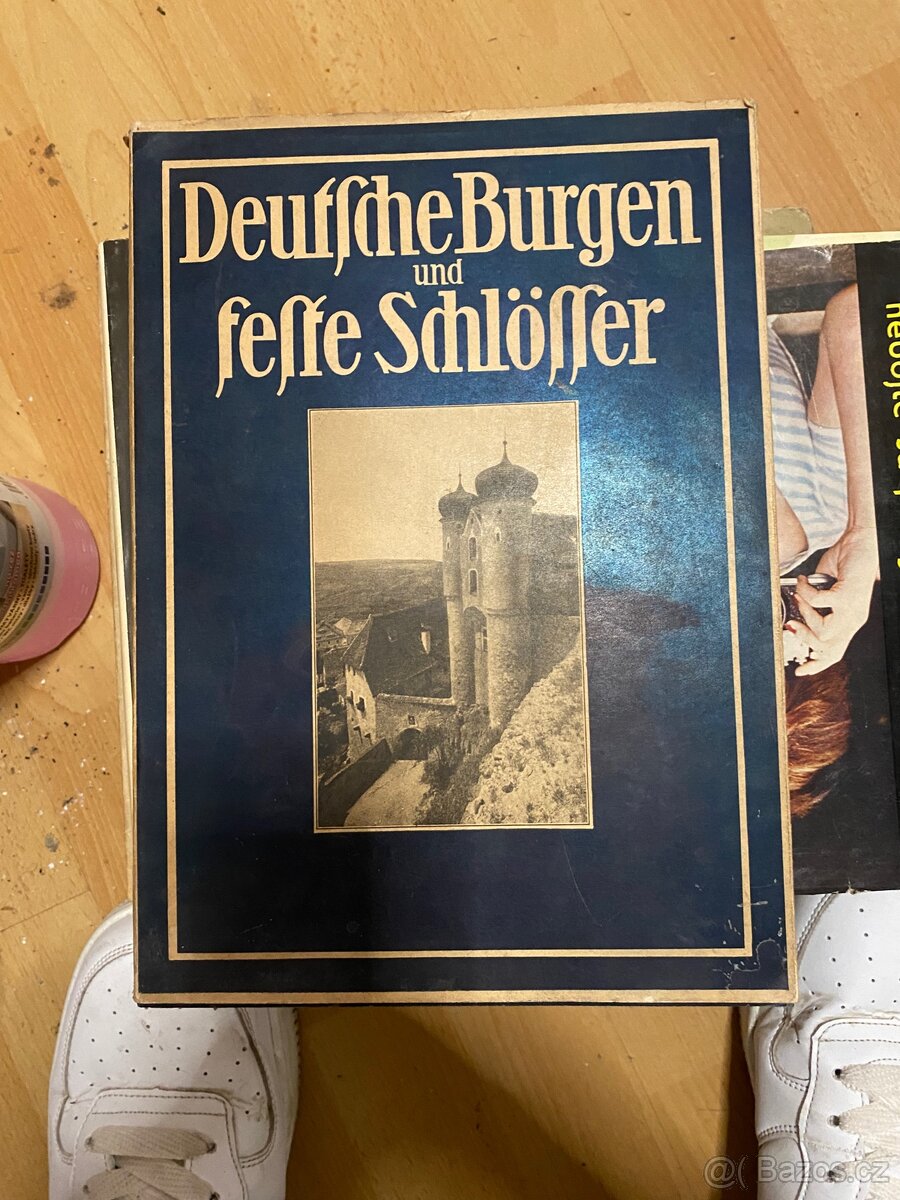 Staré komunistické knihy - 16