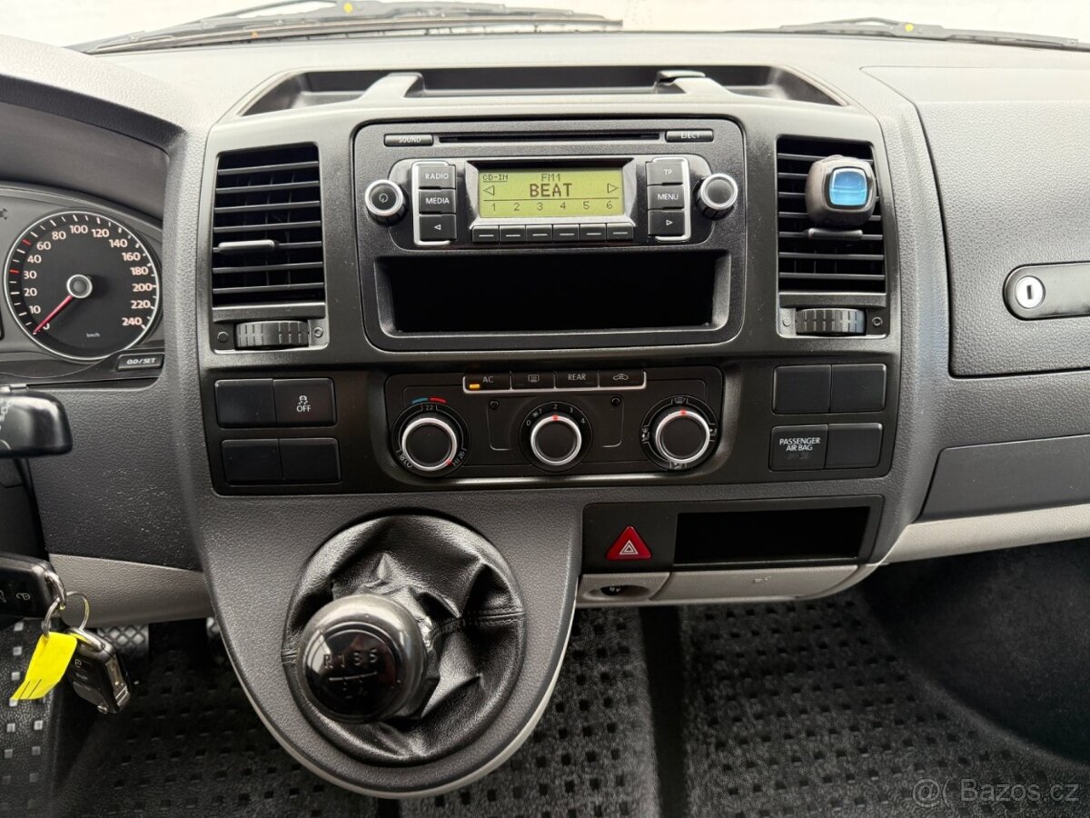 Volkswagen Caravelle, 2.0TDI 75kW, 9-Míst, AC, ROZVODY - 16