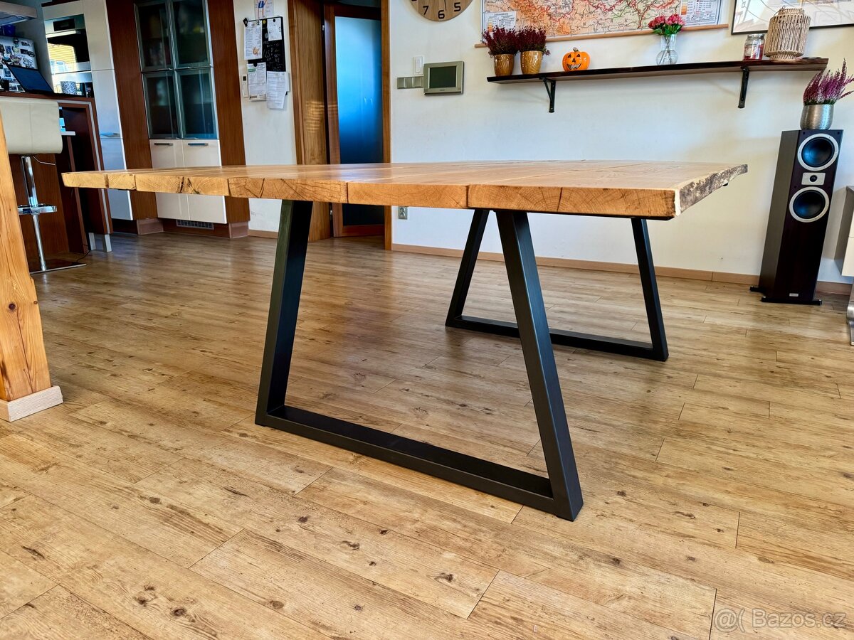 Masivní stůl - 16