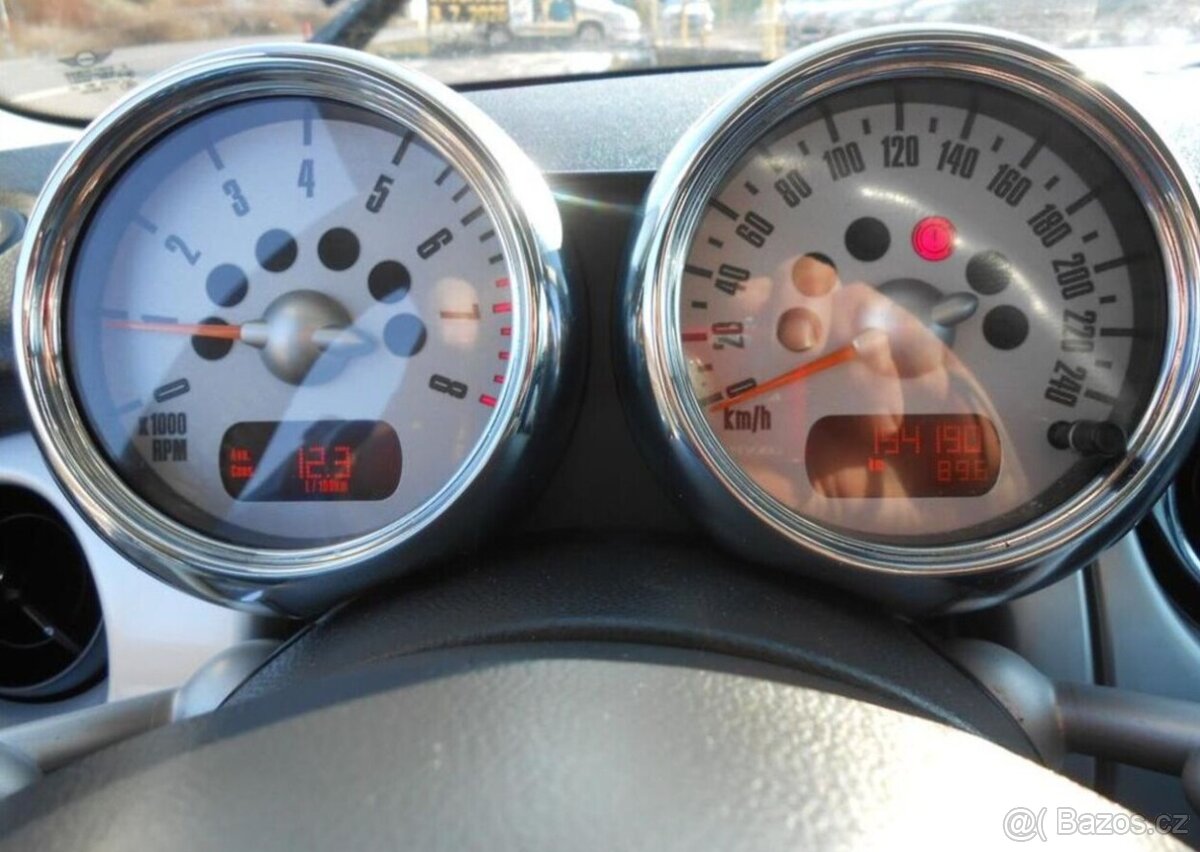 Mini One 1,6 66 kW Serviska KLIMA benzín - 16