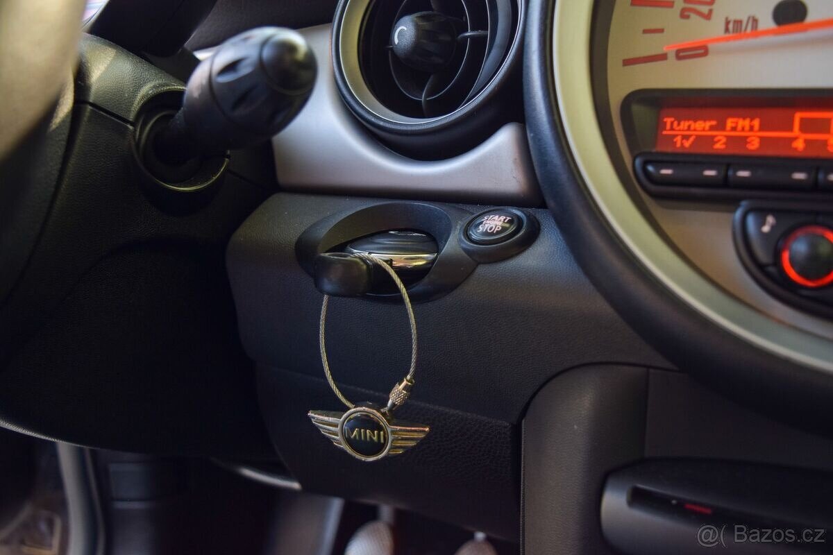 Mini Cooper R56 1.6benzín 90kW 2010 3dv. M6 - 16