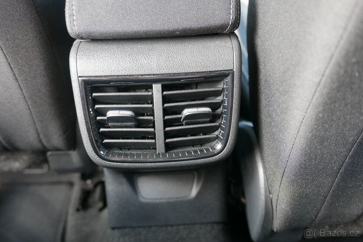 Škoda Fabia 1.0 MPI 59 kW M5° Selection - 16