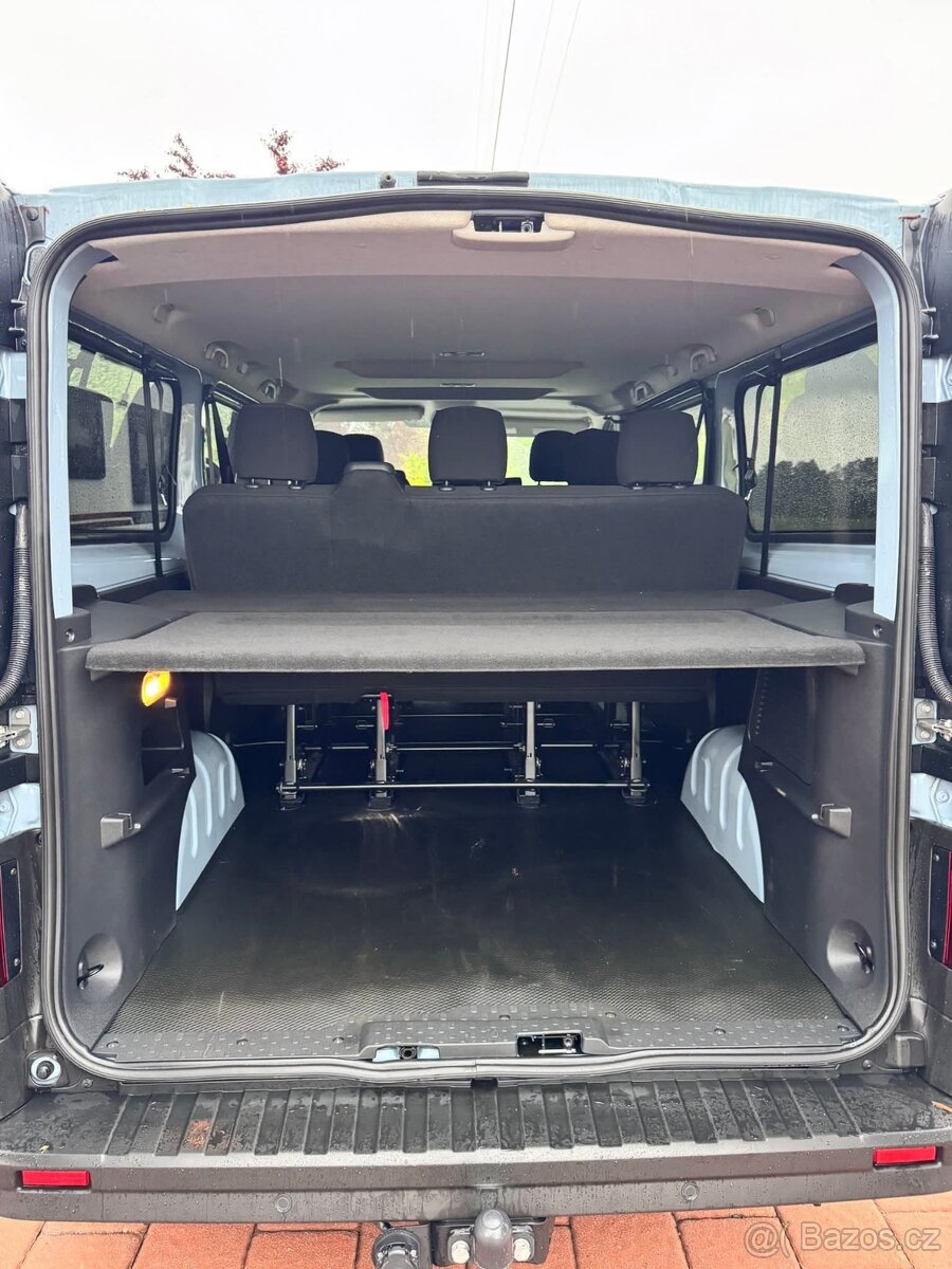 RENAULT TRAFIC 9 MÍST - 1/2025 - 22.000 KM - 16