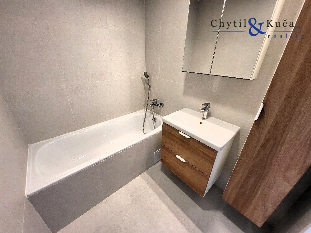 Pronájem bytu 3+1 ( 73,72 m2 ), Budovatelů, Přerov - 16