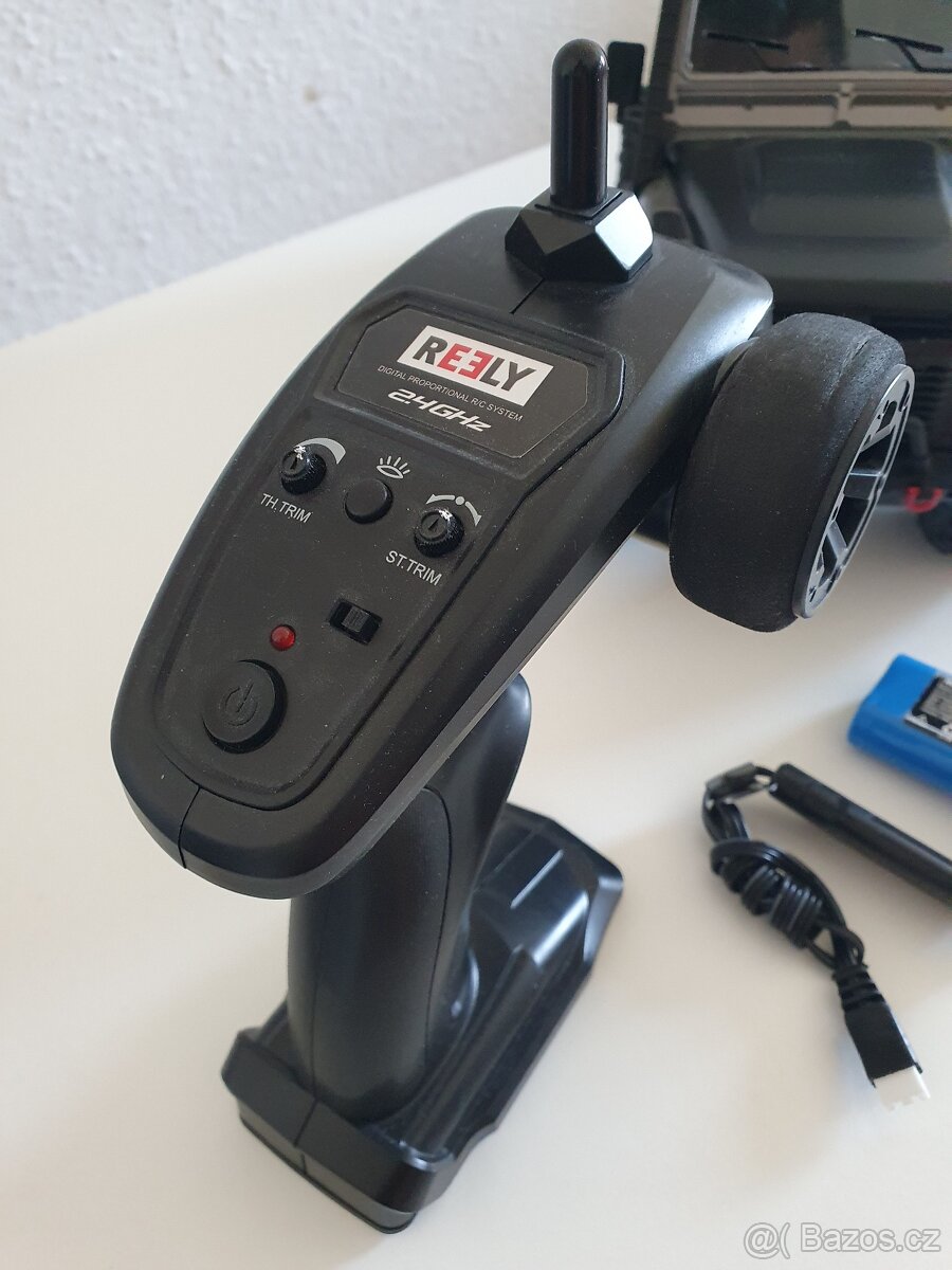 RC model Land Rover 4WD 1:16 plne osvetlený - 16