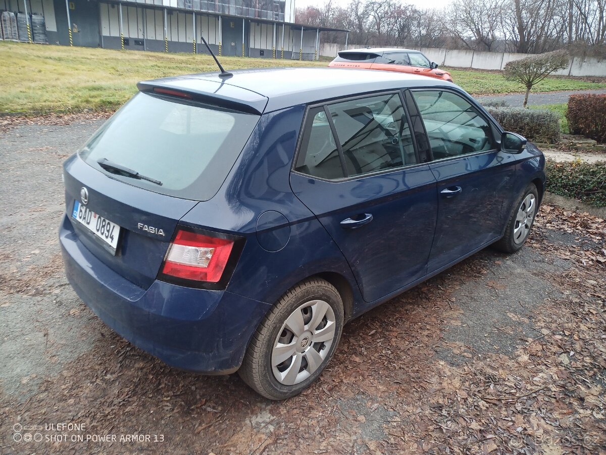 Skoda Fabia 1.0, rok v. 2017 - 16