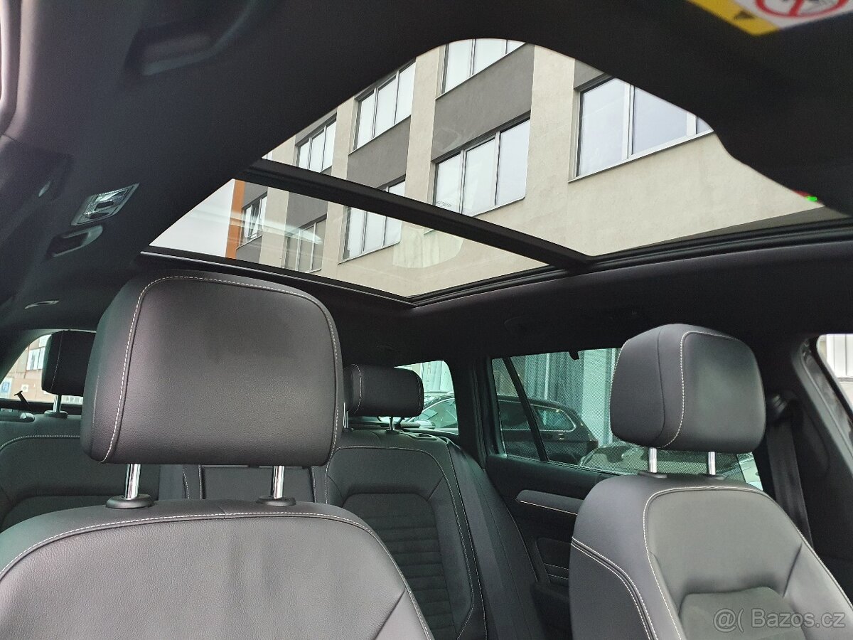 VW Passat B8 GTE Variant 1.4TSI 160kW DSG - záruka Autodraft - 16
