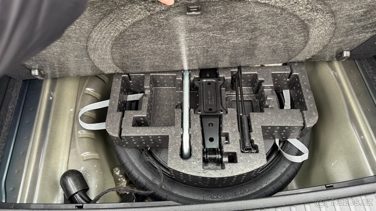 Škoda Octavia IV 2,0 TDI 110 kW DSG Tažné Alcantara Matrix - 16