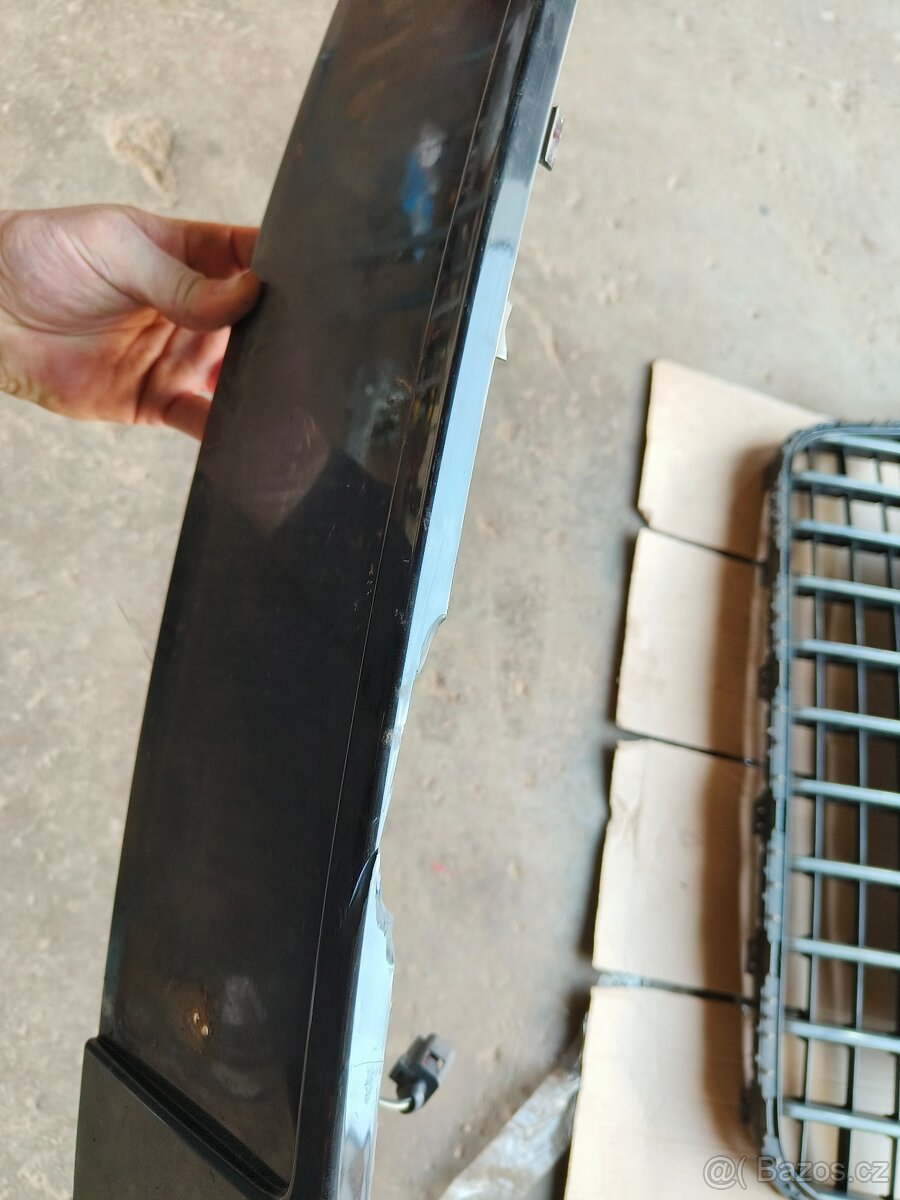 Audi grill sline Q7 4L nepoškozený - 16