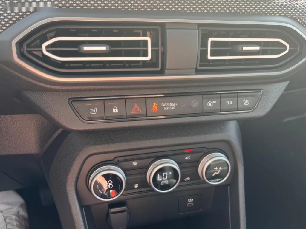 Dacia Jogger, Expression Eco-G 100 7 míst - 16