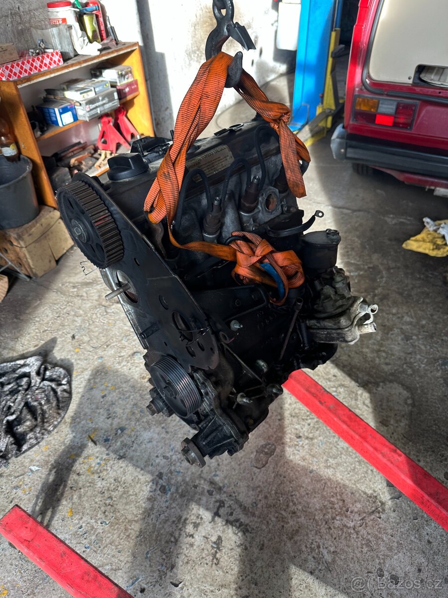 Volkswagen VW T3 Multivan Westfalia 1.9 TD (AAZ) - 16