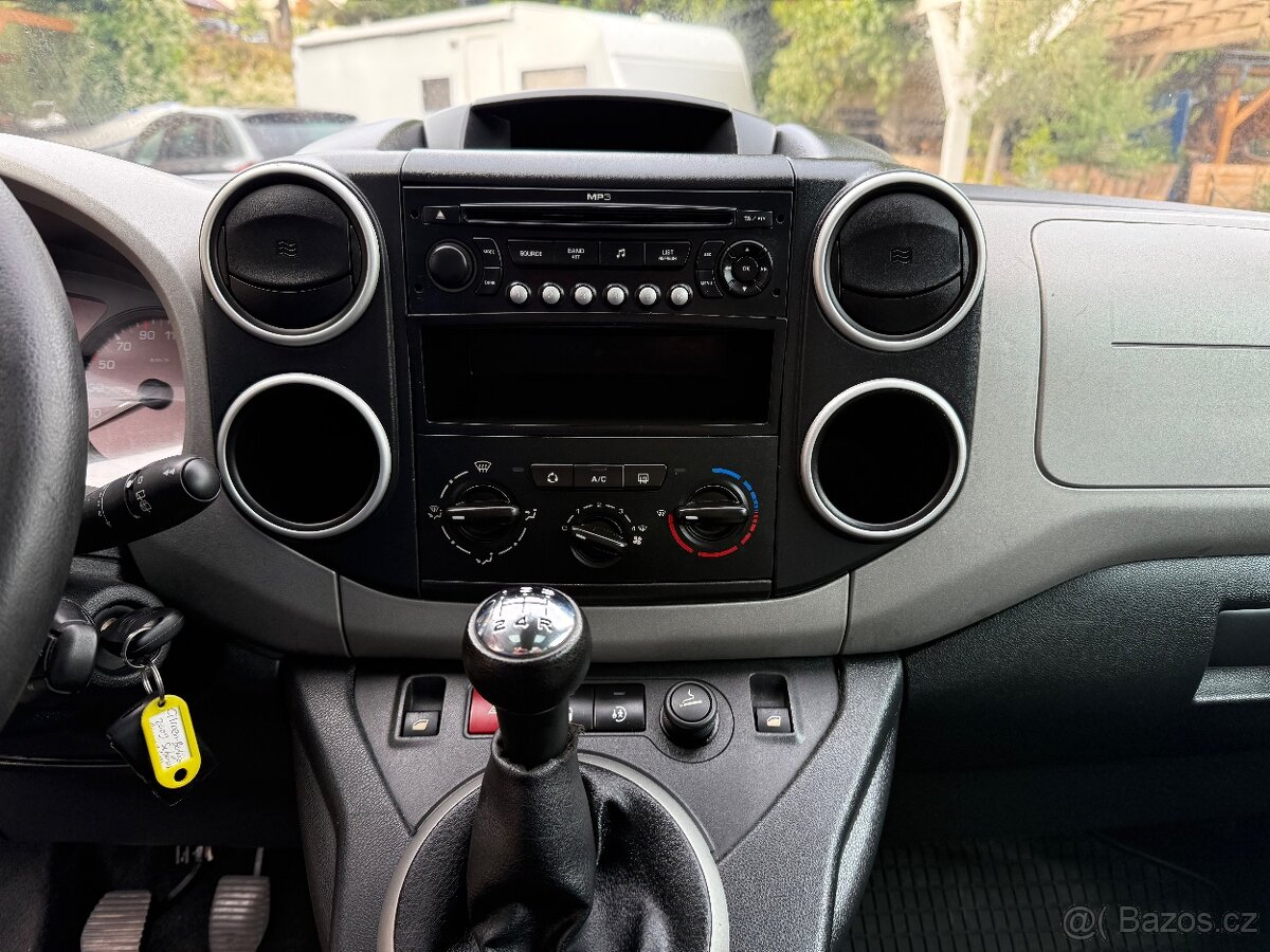 CITROEN BERLINGO 2009 1.6i 16v 80kw MULTISPACE - 16