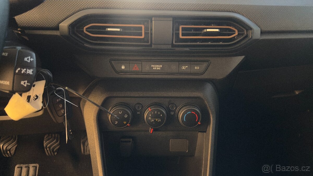 Dacia Sandero Stepway Essential Eco-G 100 - 16